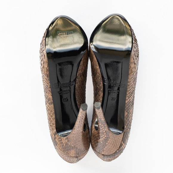 Giorgio's of Palm Beach Pumps- Size 37 - Picture 5 of 7